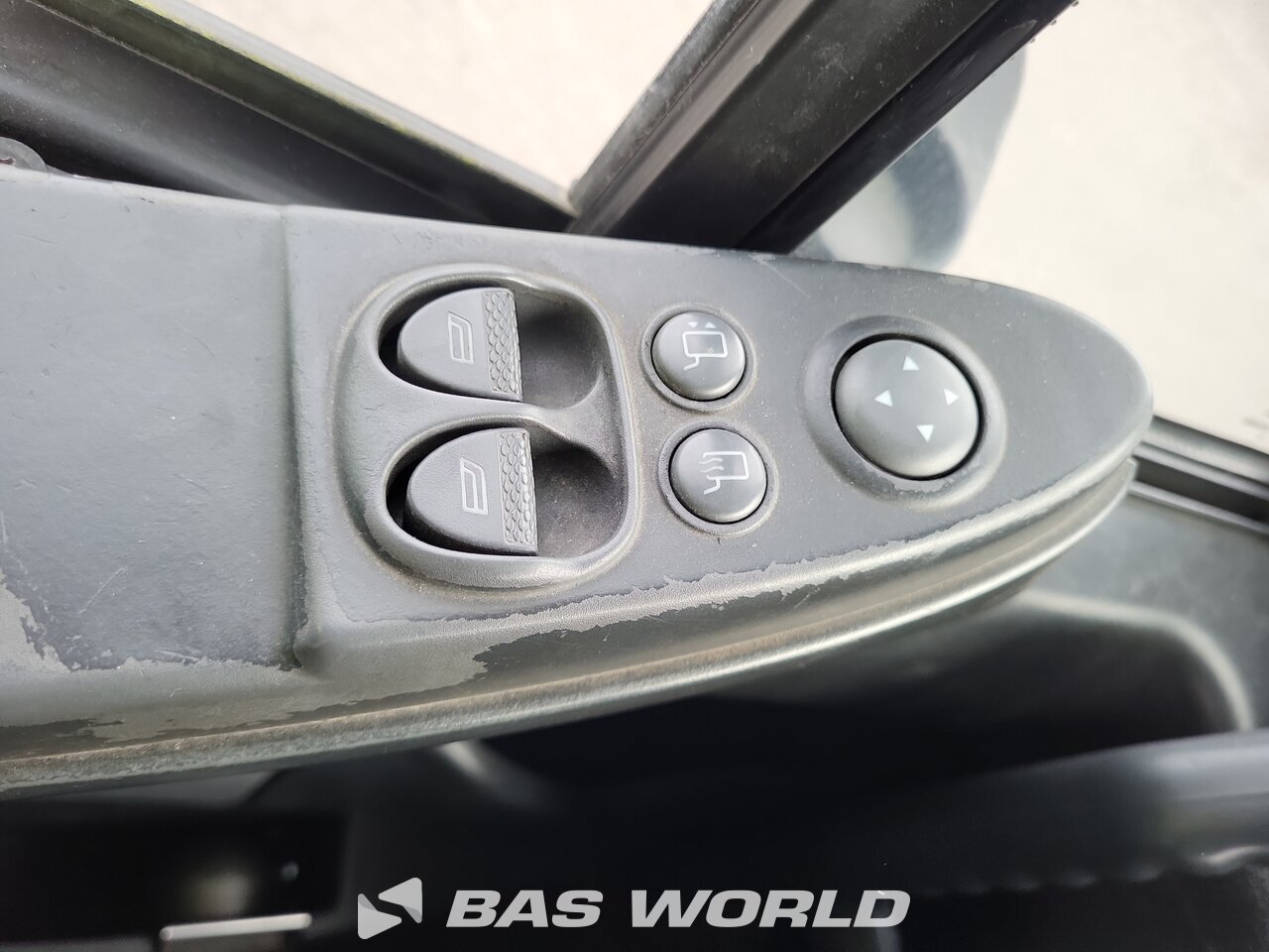 Other : Iveco Stralis 560 Kofferaufbauten