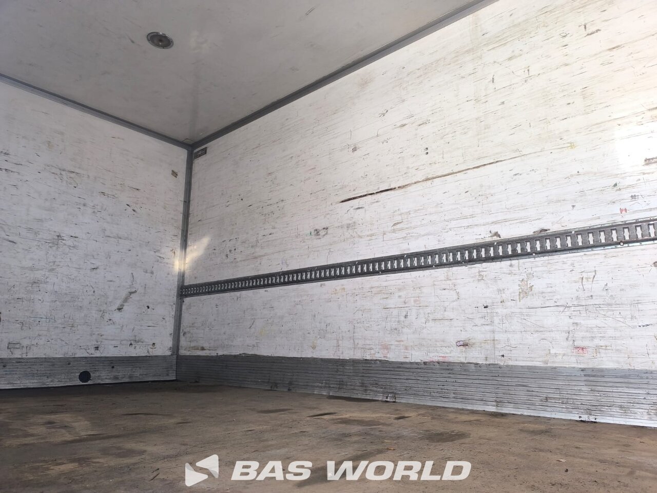 Other : Iveco Stralis 560 Kofferaufbauten