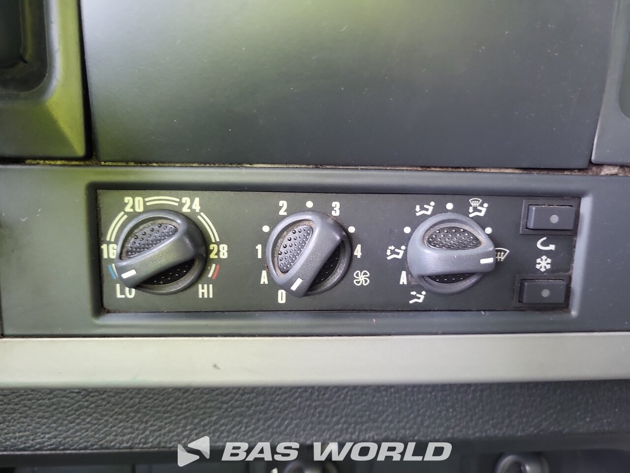 Other : Iveco Stralis 560 Kofferaufbauten