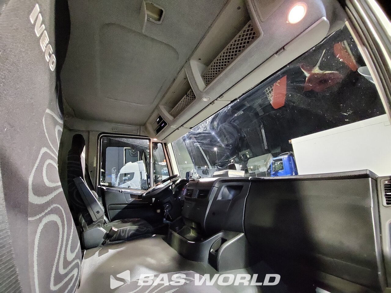Other : Iveco Stralis 310 Бордови камиони