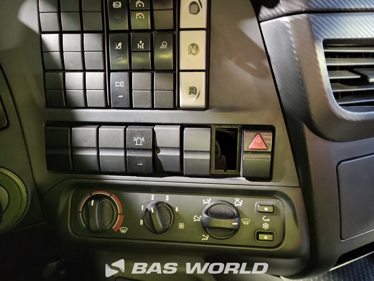 Other : Iveco Stralis 310 Бордови камиони