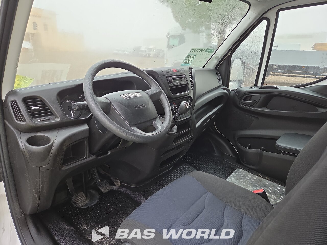 Other : Iveco Daily 35S12 Closed box van