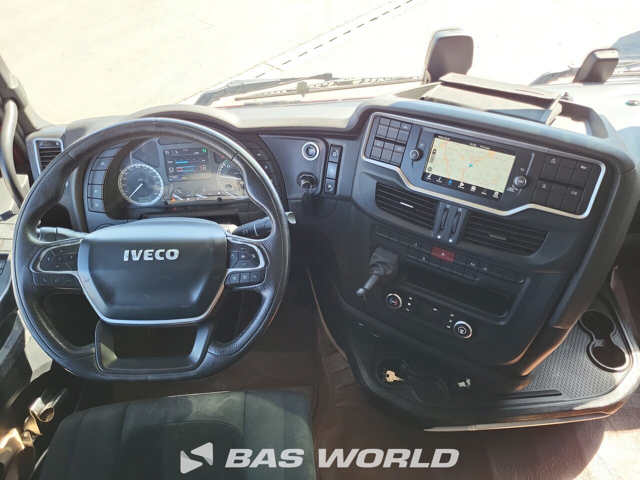 Other : Iveco S-Way 570 Влекач