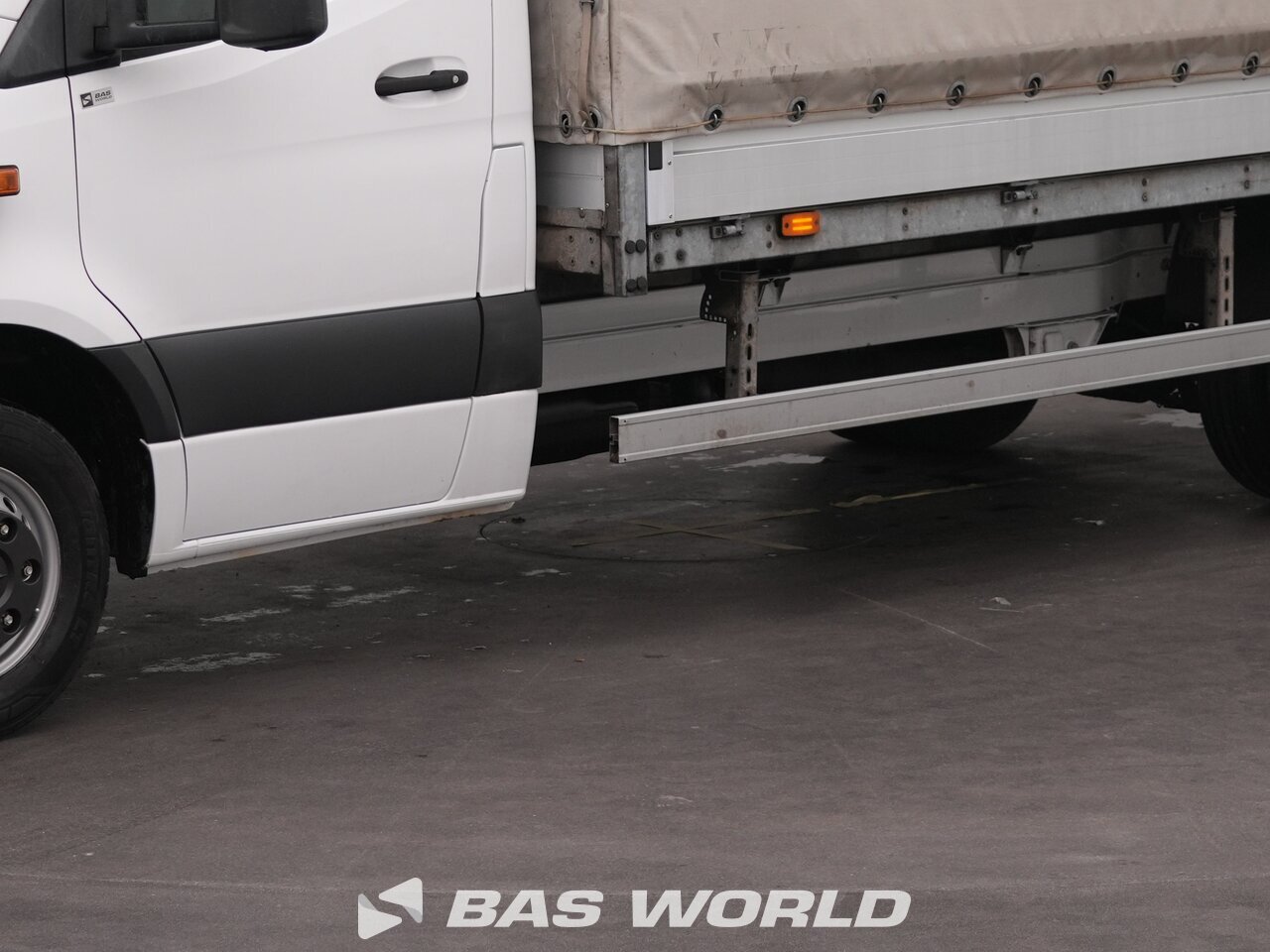 Other : Mercedes Sprinter 519 CDI Schiebeplane