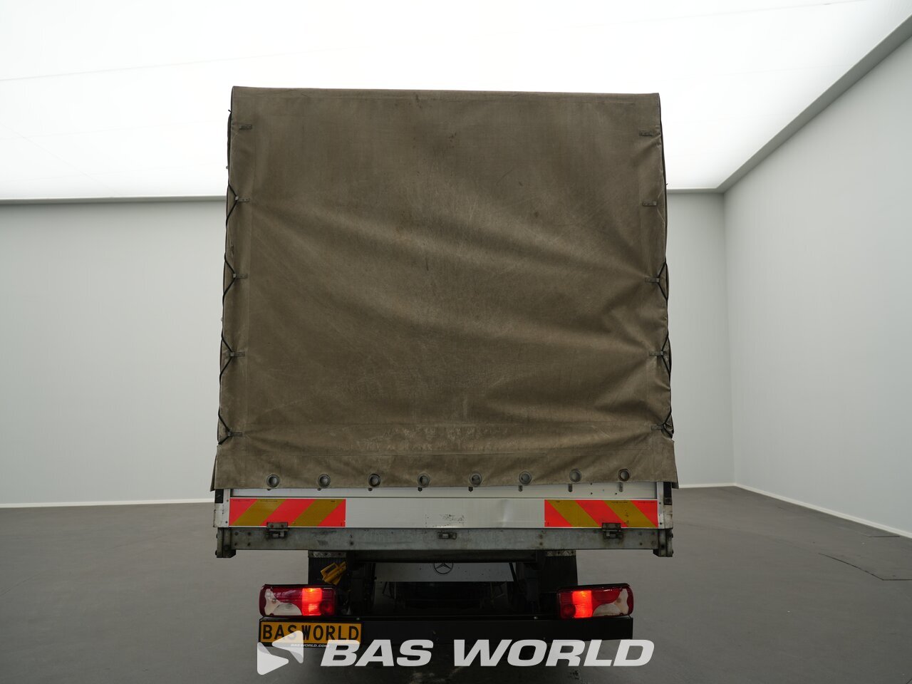 Other : Mercedes Sprinter 519 CDI Schiebeplane