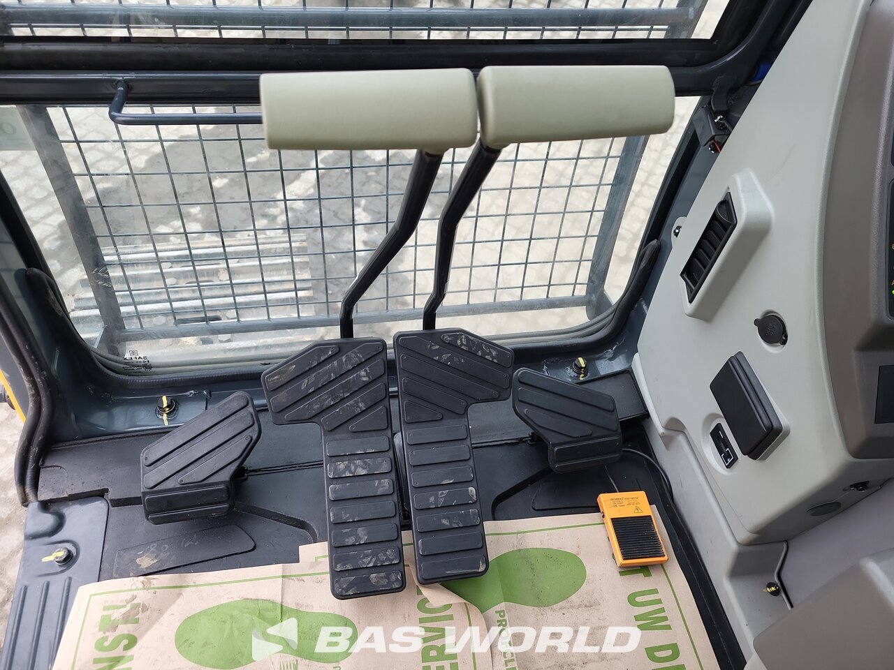 Other : Hyundai R340 L Crawler excavators