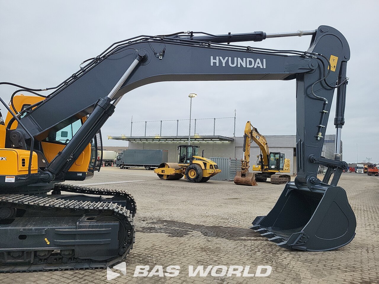 Other : Hyundai R340 L Crawler excavators