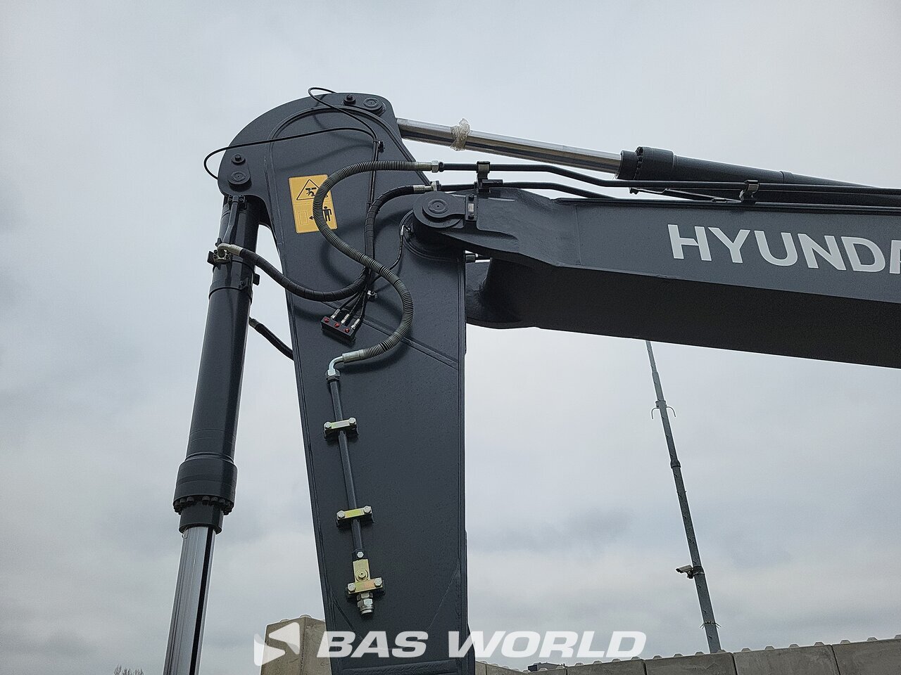 Other : Hyundai R340 L Crawler excavators