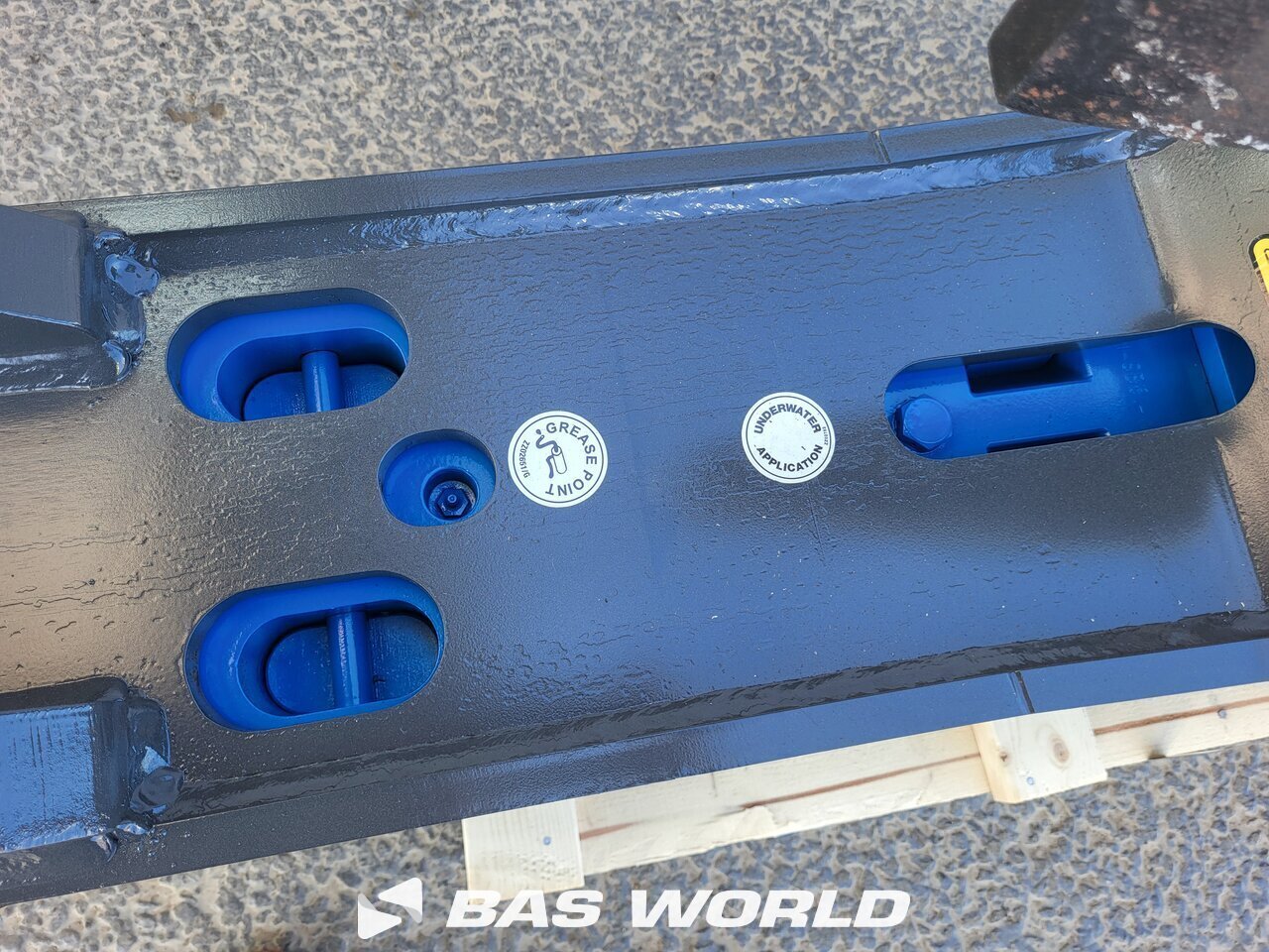Other : Mustang Hammers/Breakers