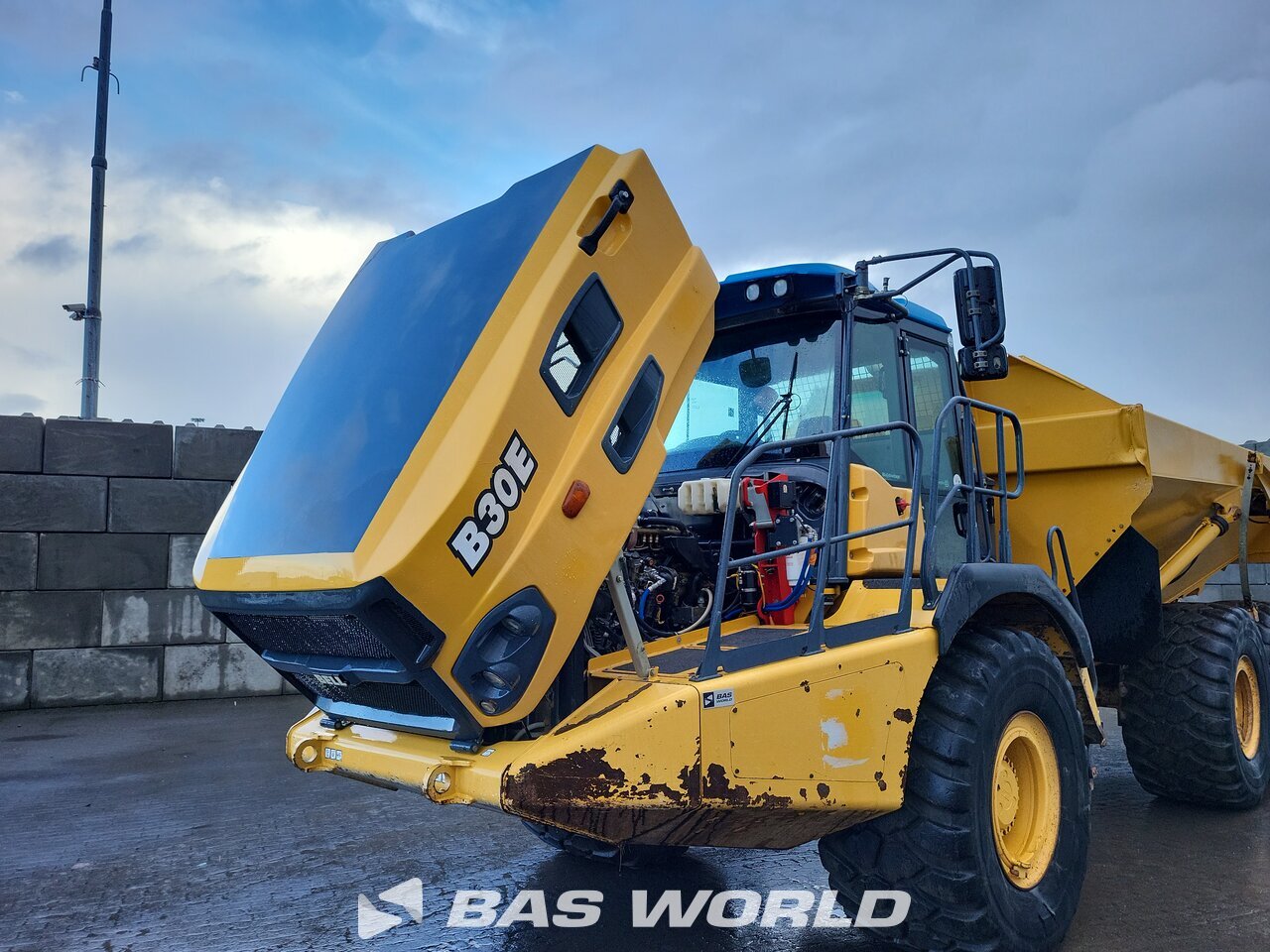 Other : Bell B30 E قلابة مفصلية