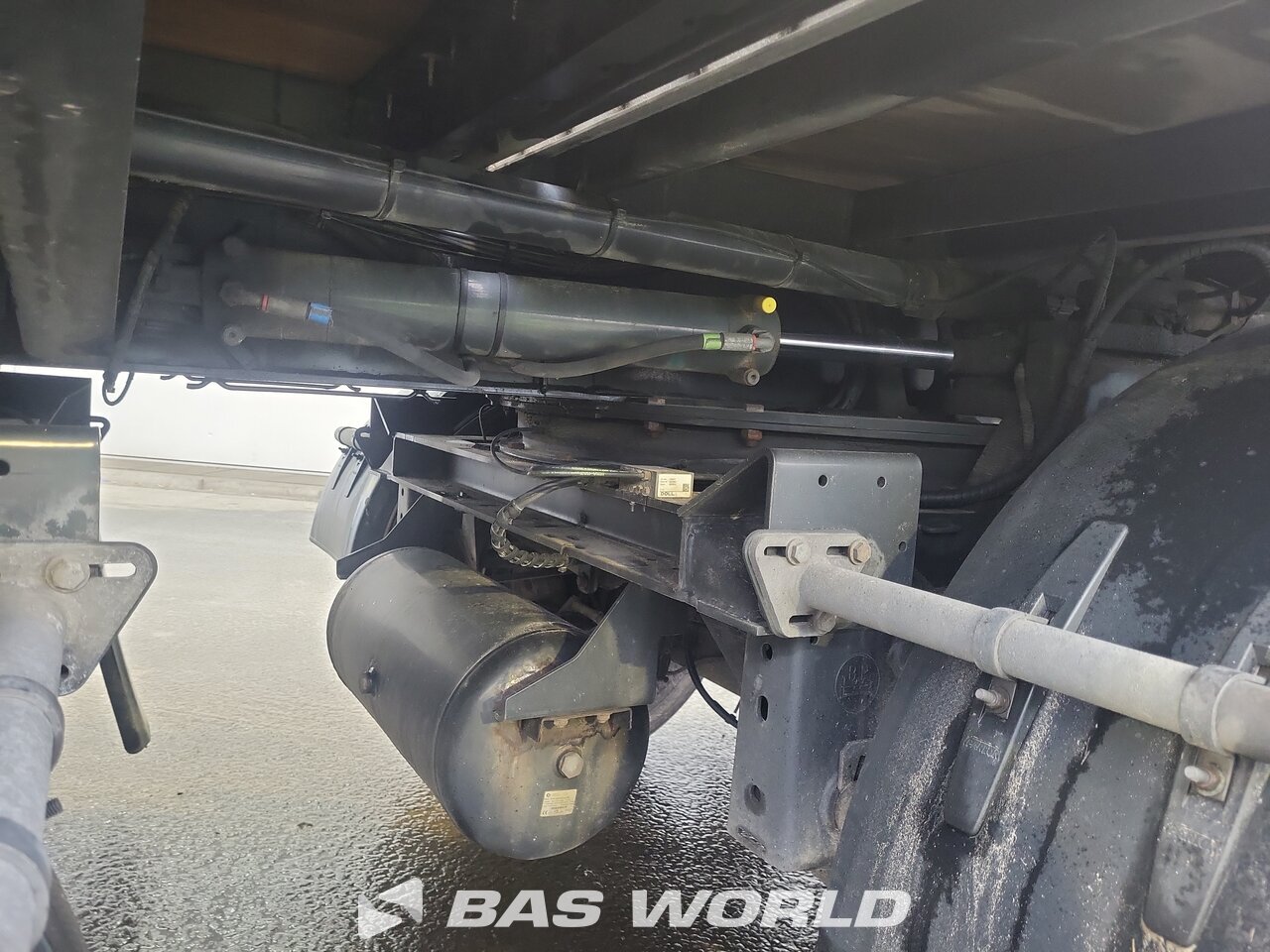 Other : Doll Flatbed trailer