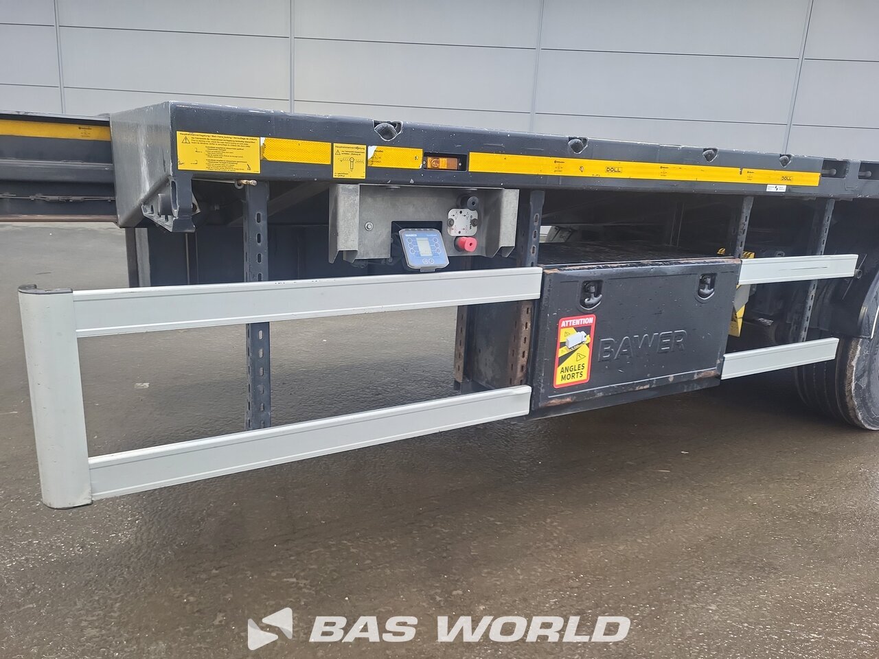 Other : Doll Flatbed trailer