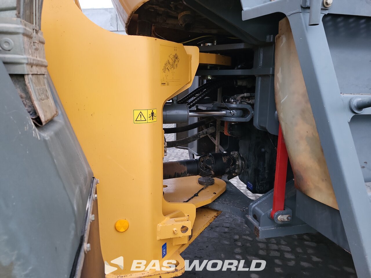 Other : Liebherr L576 جرافات ذات عجلات