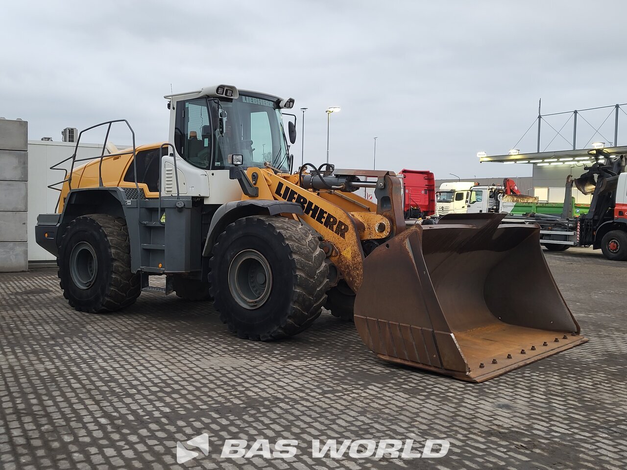 Other : Liebherr L576 جرافات ذات عجلات