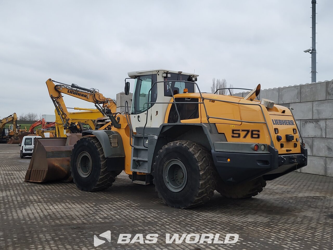 Other : Liebherr L576 جرافات ذات عجلات