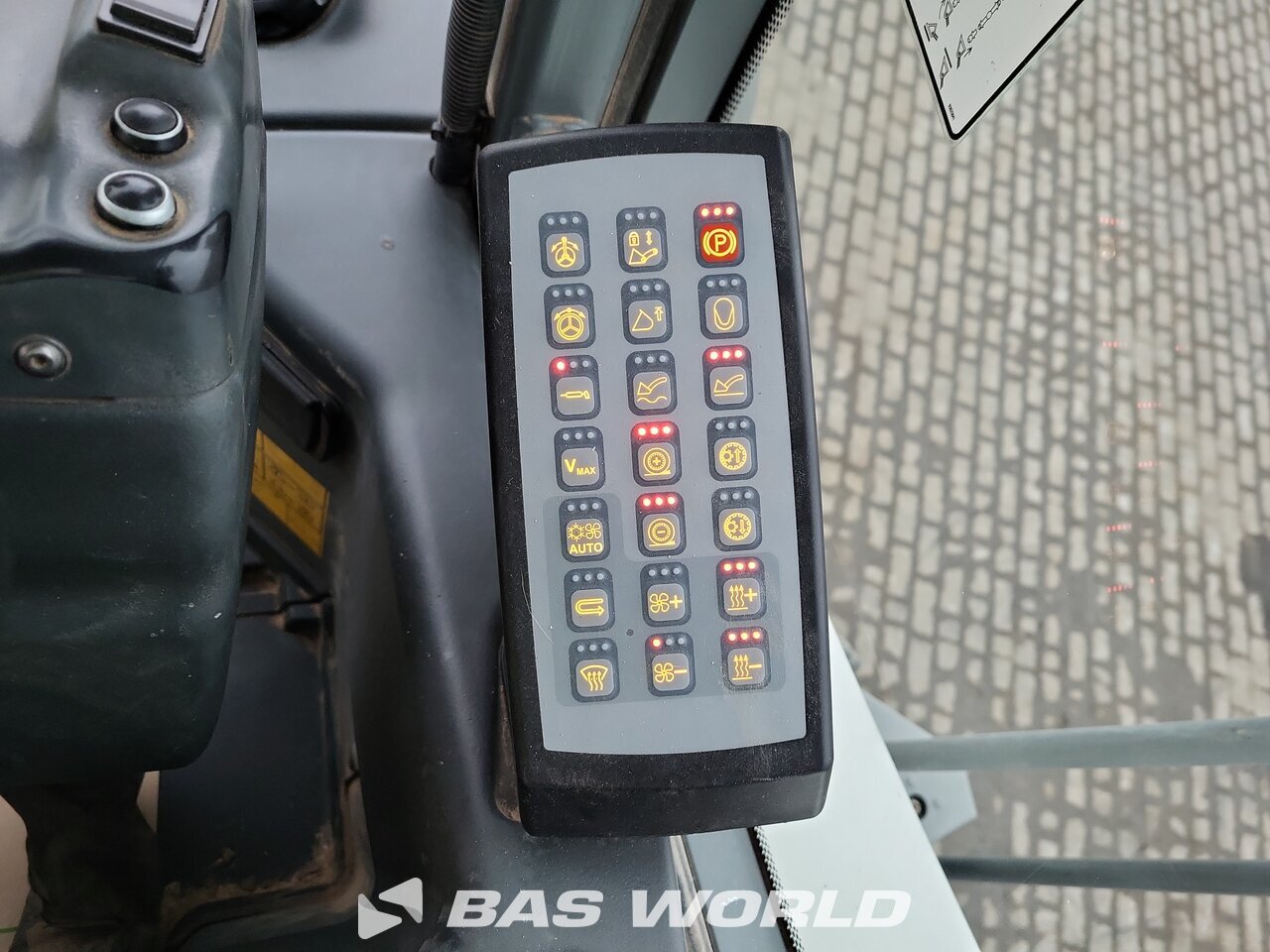 Other : Liebherr L576 جرافات ذات عجلات