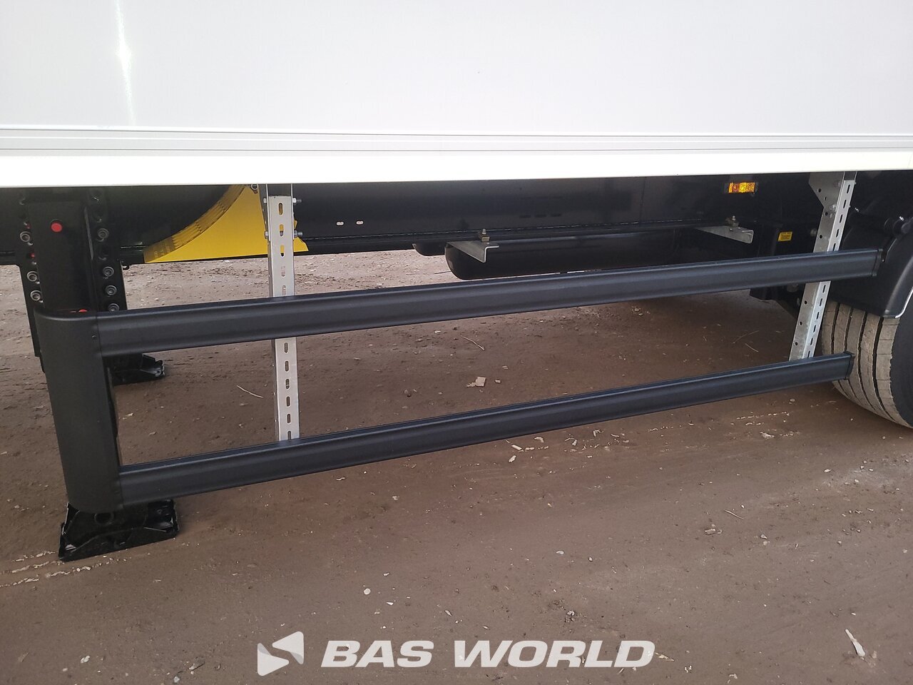 Other : System Trailers Closed Box semi trailer