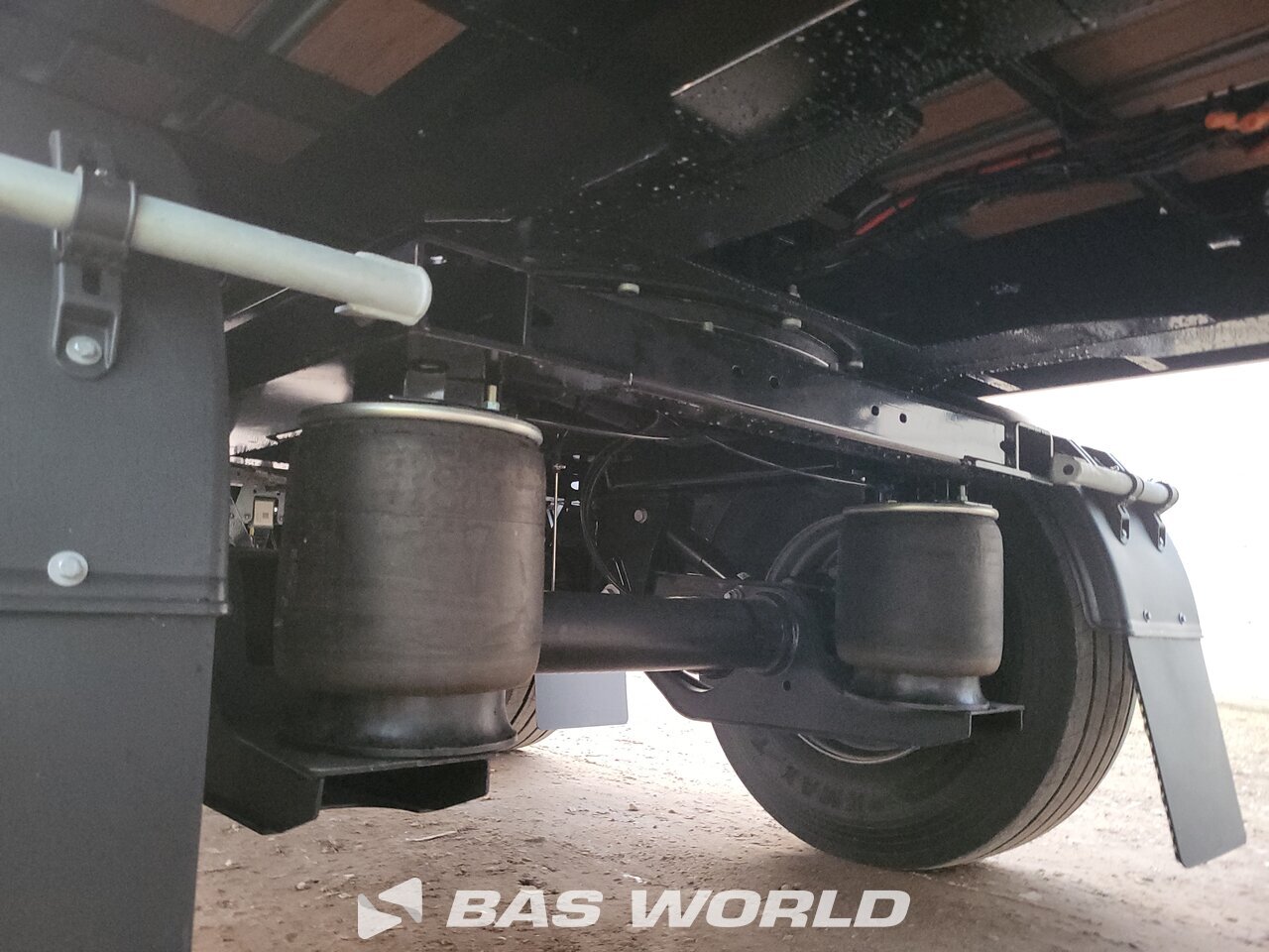 Other : System Trailers Closed Box semi trailer