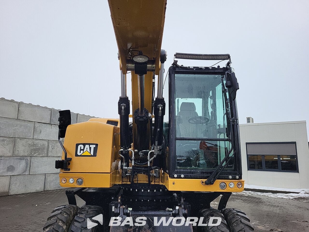 Other : Caterpillar M316 F Excavator cu roți