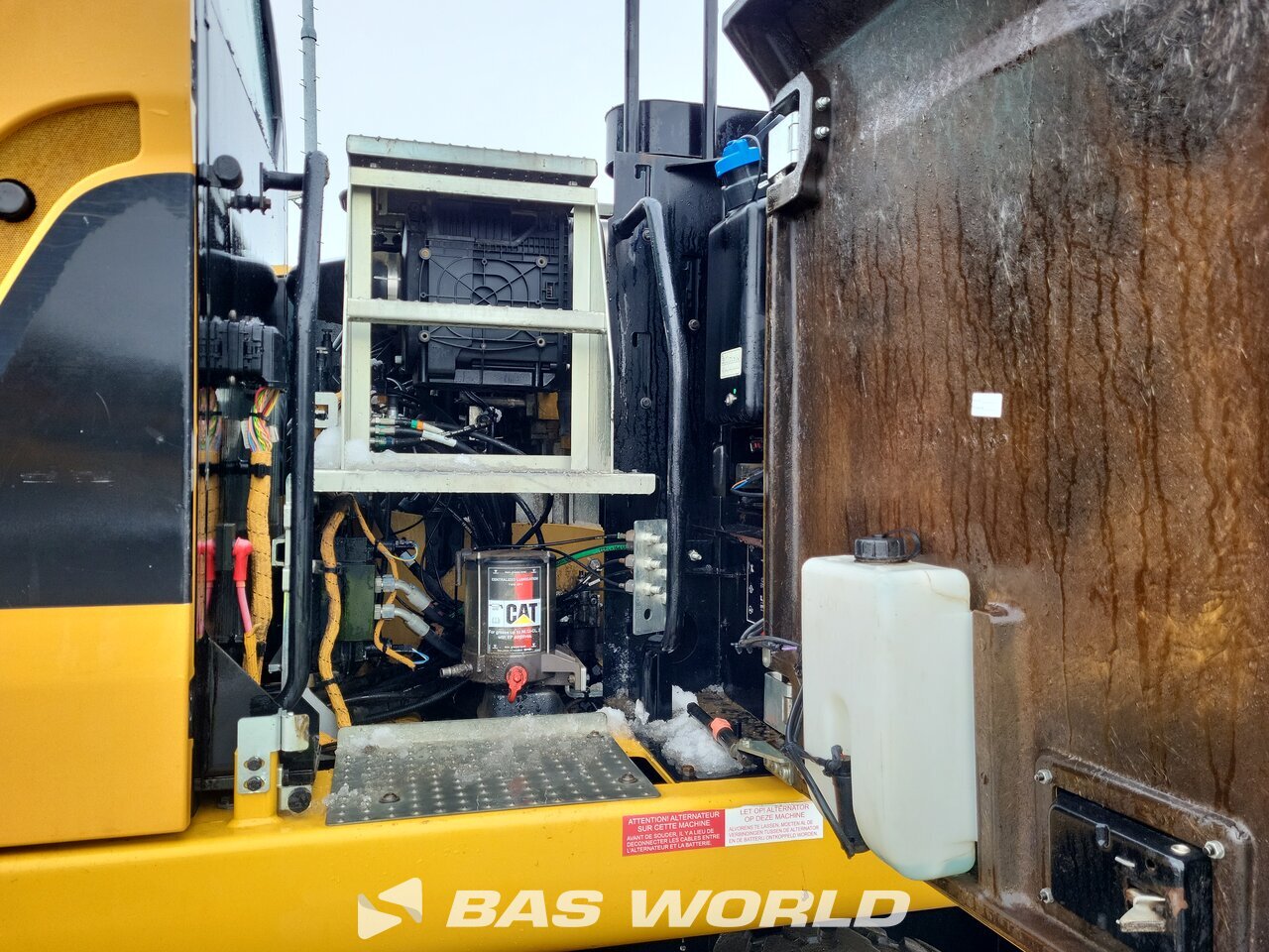 Other : Caterpillar M316 F Excavator cu roți