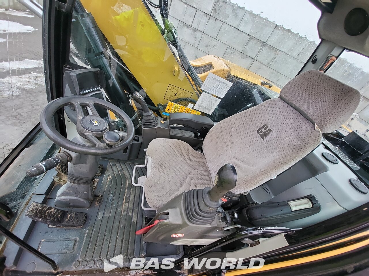 Other : Caterpillar M316 F Excavator cu roți