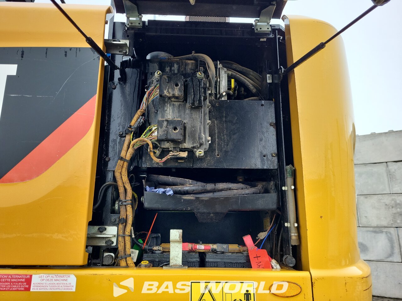 Other : Caterpillar M316 F Excavator cu roți