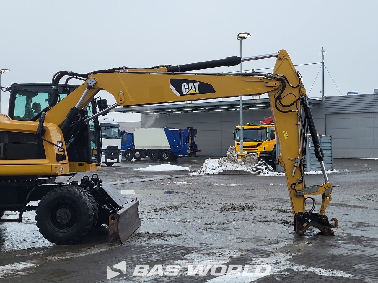 Other : Caterpillar M316 F Excavator cu roți