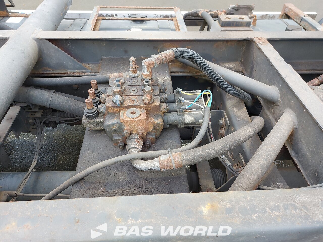 Other : Renault D 280 شاحنة قلاب