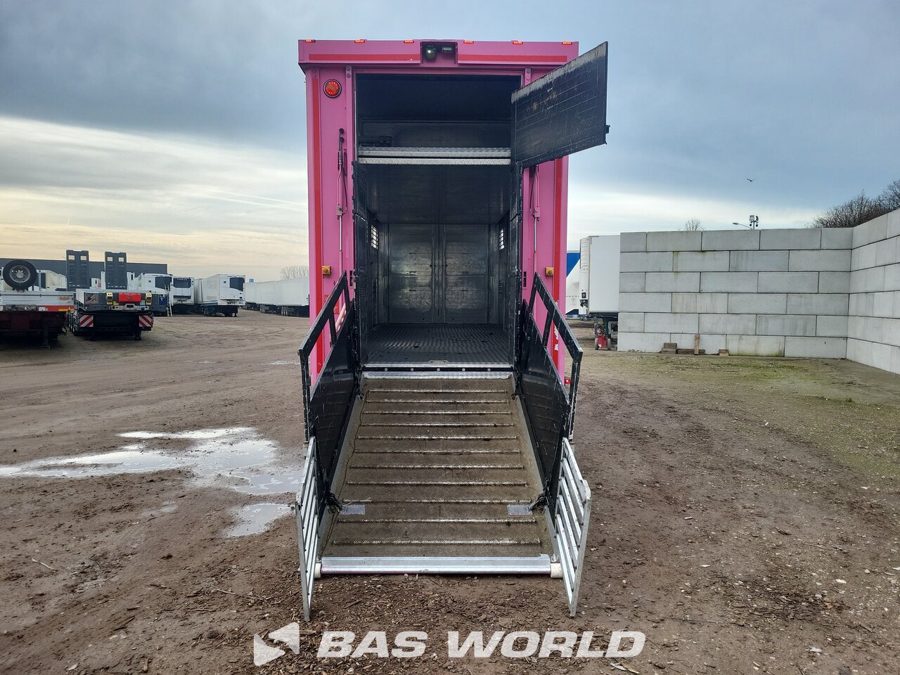 Other : Fiege Tec Veetransport