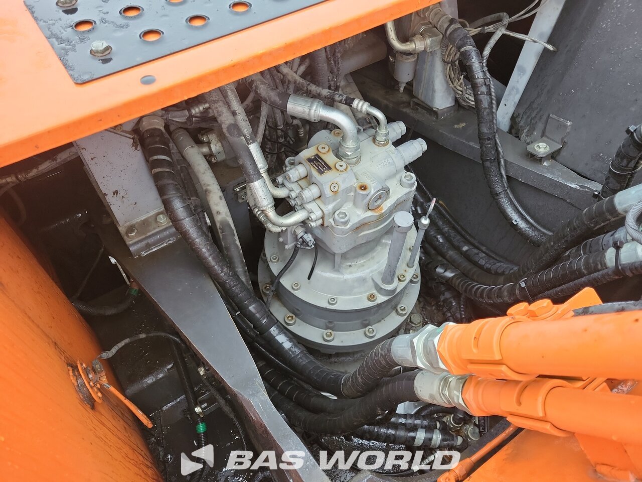 Other : Hitachi ZX300 LC -6 Pelle sur chenilles