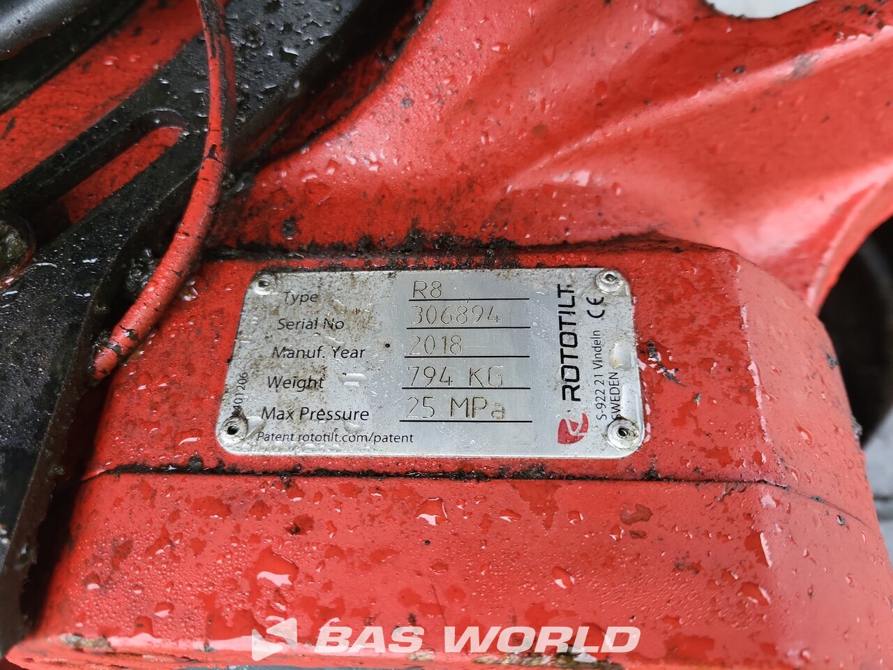 Other : Hitachi ZX300 LC -6 Pelle sur chenilles