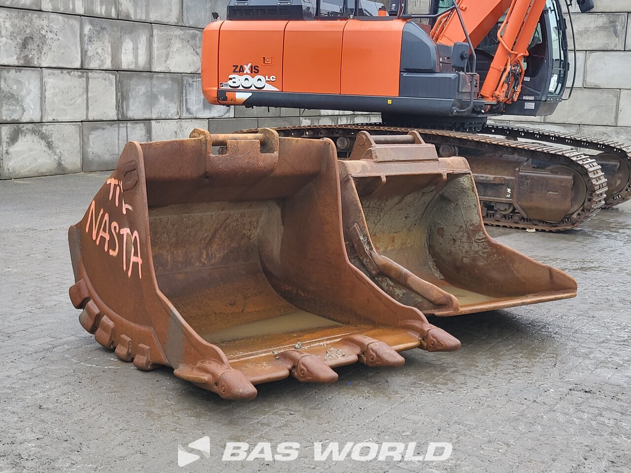 Other : Hitachi ZX300 LC -6 Pelle sur chenilles