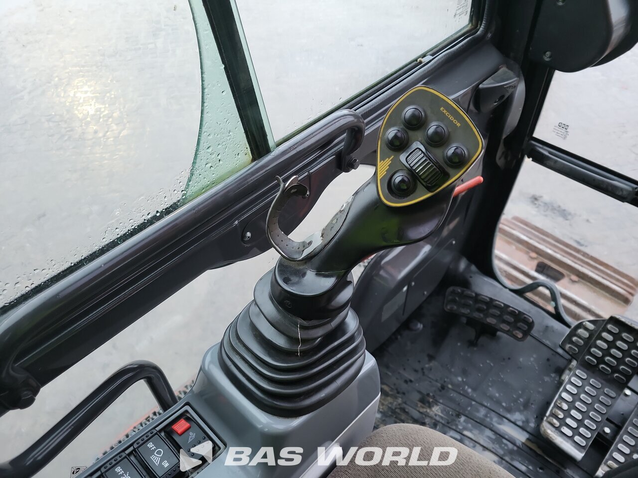 Other : Hitachi ZX300 LC -6 Excavadora de cadenas