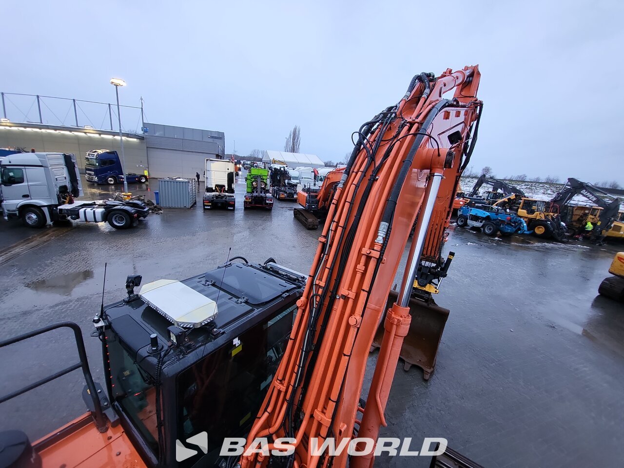 Other : Hitachi ZX300 LC -6 Excavadora de cadenas