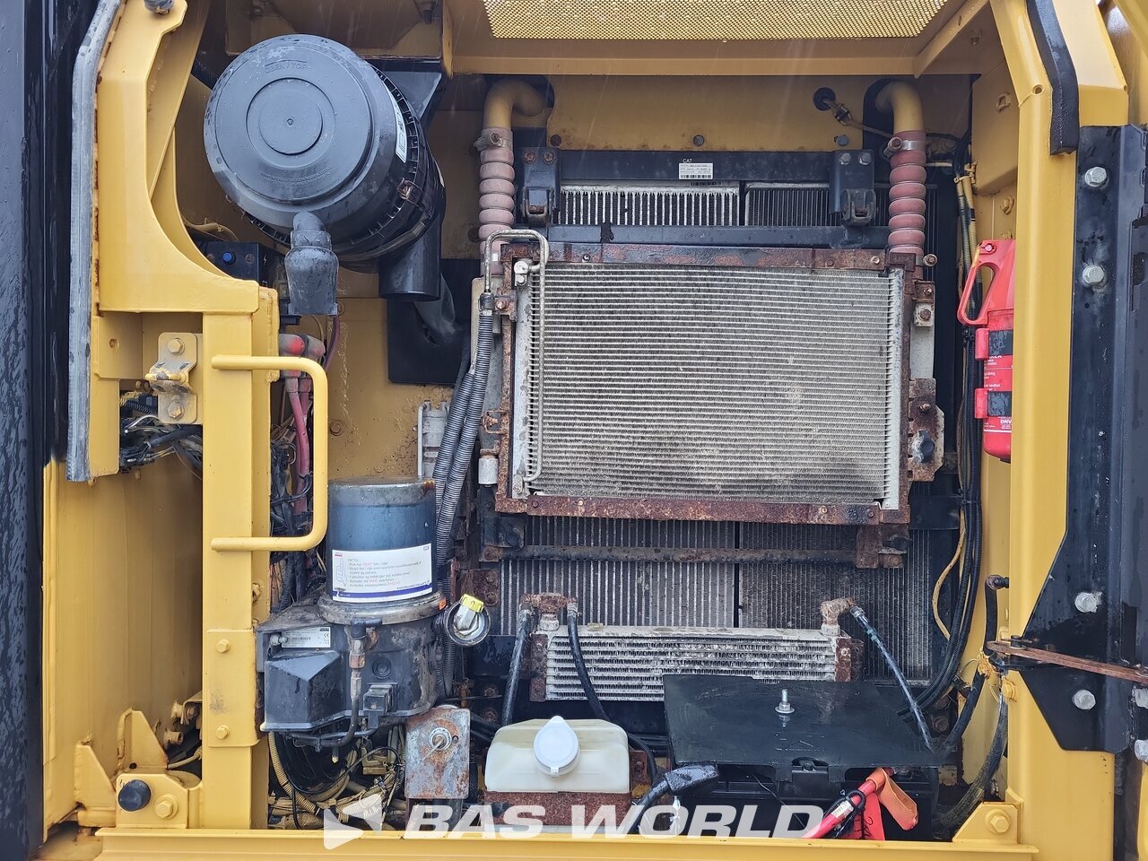 Other : Caterpillar 318 E L гусеничный экскаватор