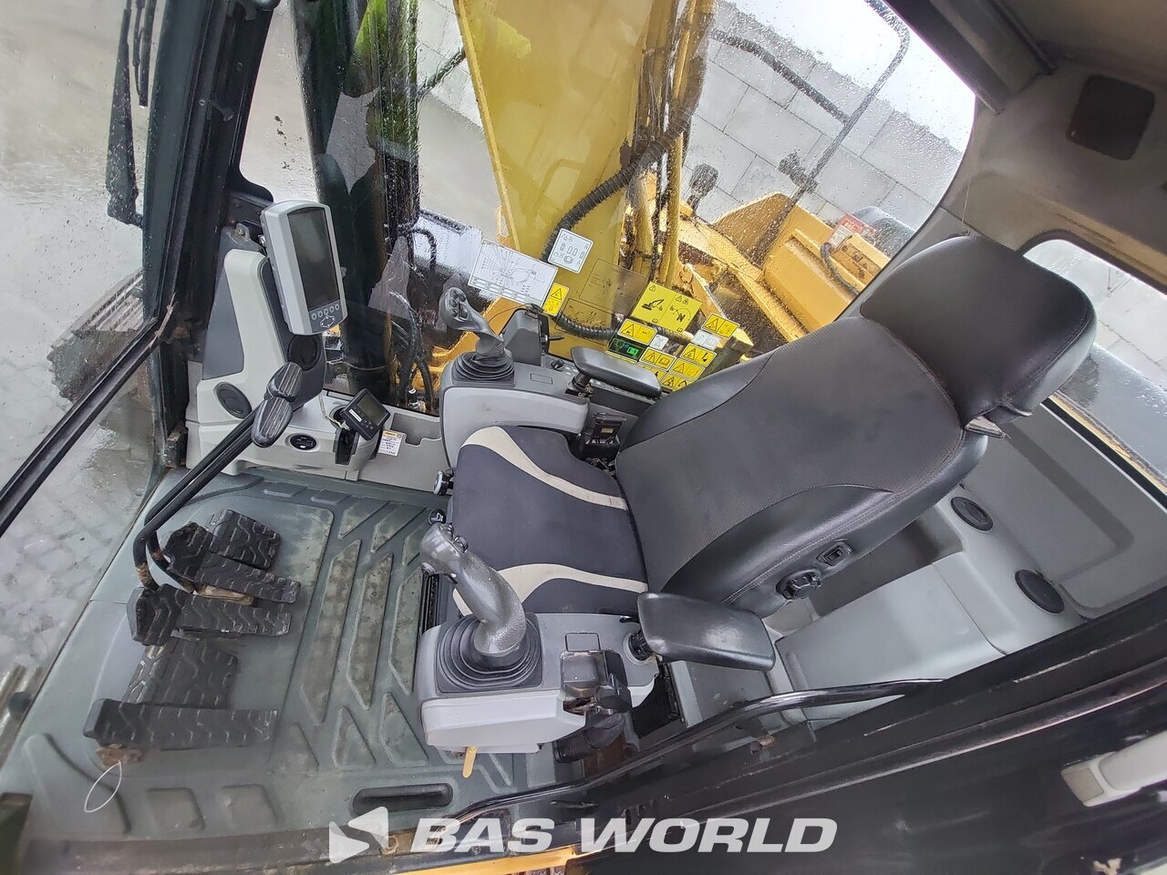 Other : Caterpillar 318 E L гусеничный экскаватор