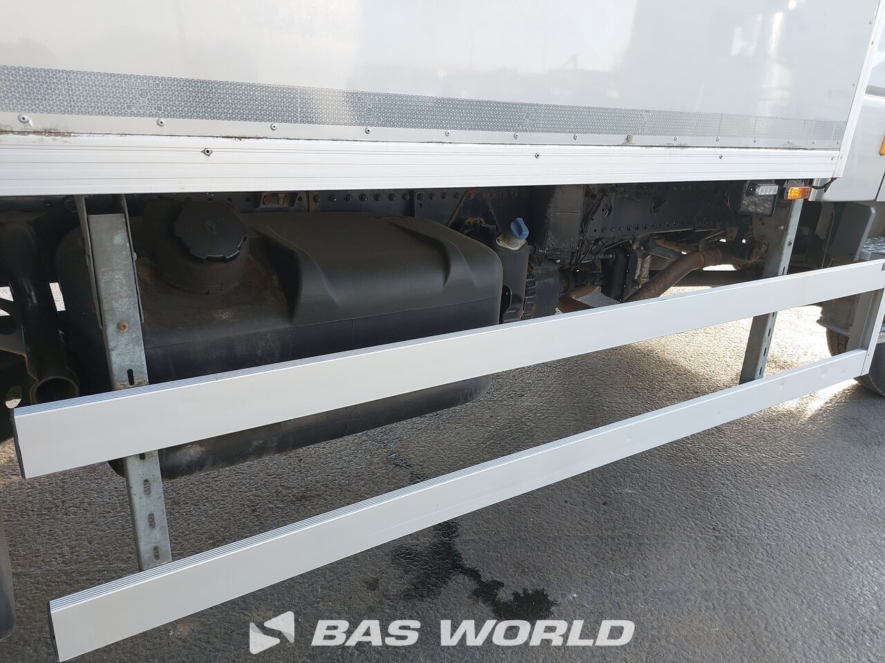 Other : Mercedes Atego 1429 Carrosseries fourgons