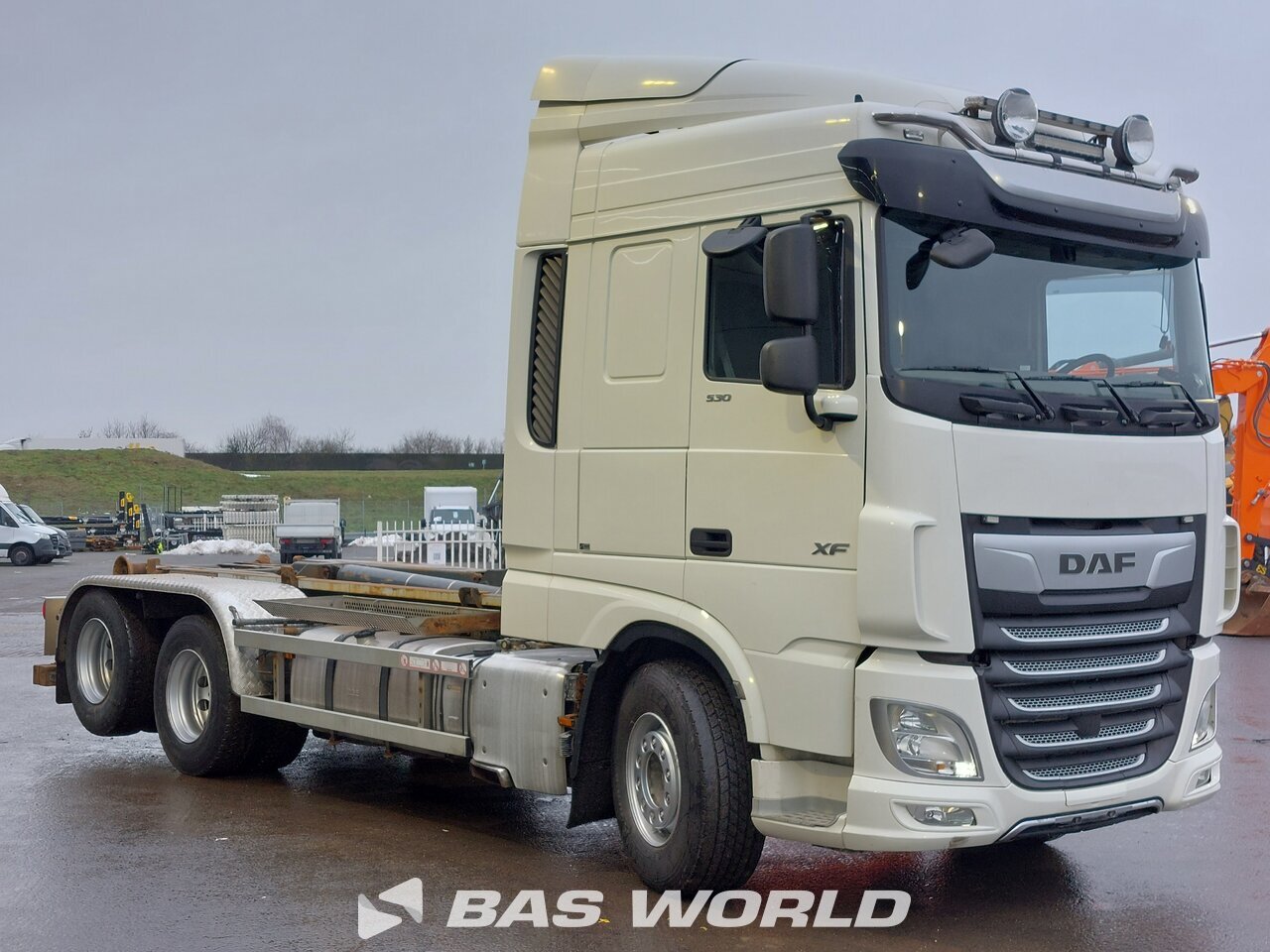 Other : DAF XF 530 شاحنة ذات خطاف