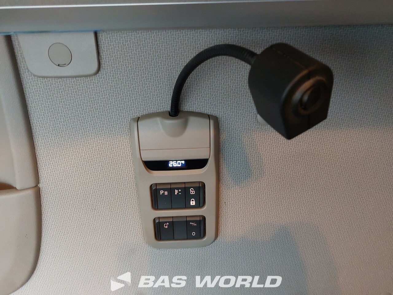 Other : DAF XF 530 شاحنة ذات خطاف