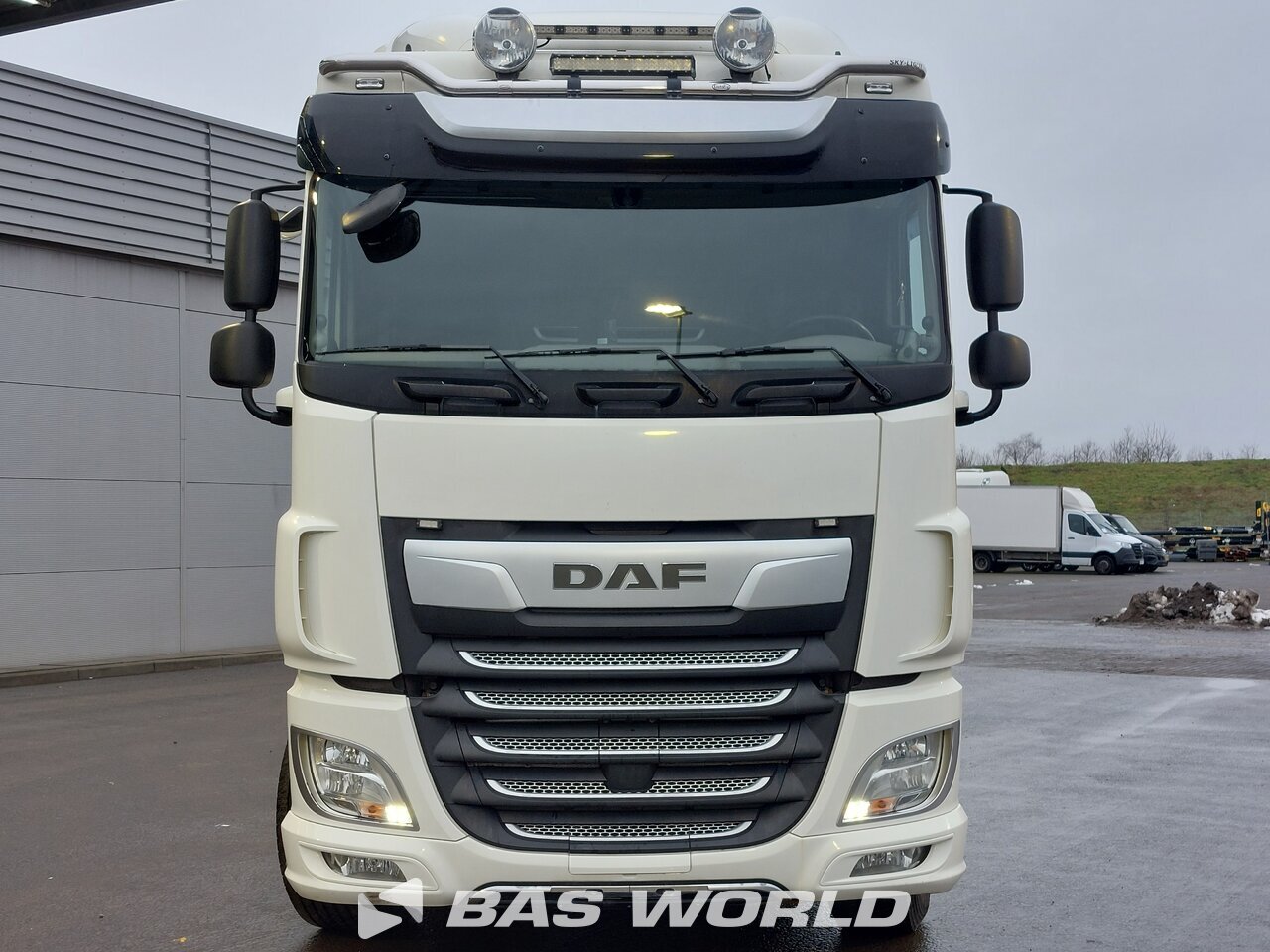 Other : DAF XF 530 شاحنة ذات خطاف
