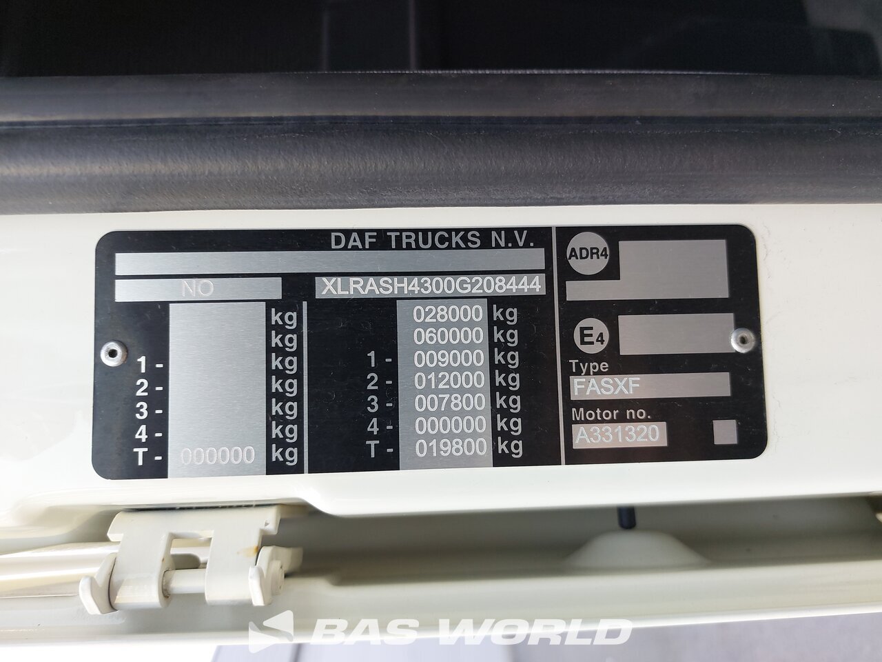 Other : DAF XF 530 شاحنة ذات خطاف