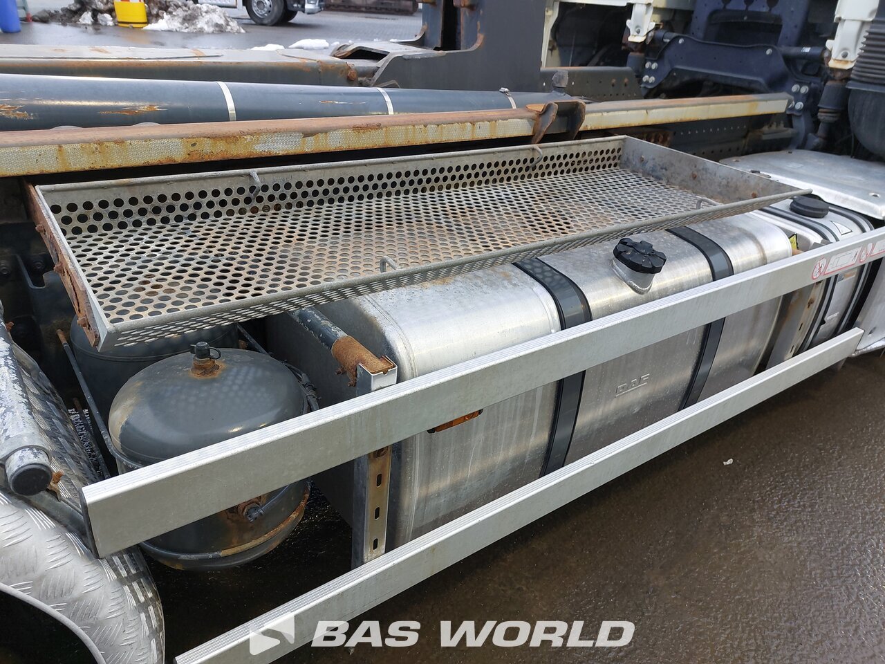 Other : DAF XF 530 شاحنة ذات خطاف