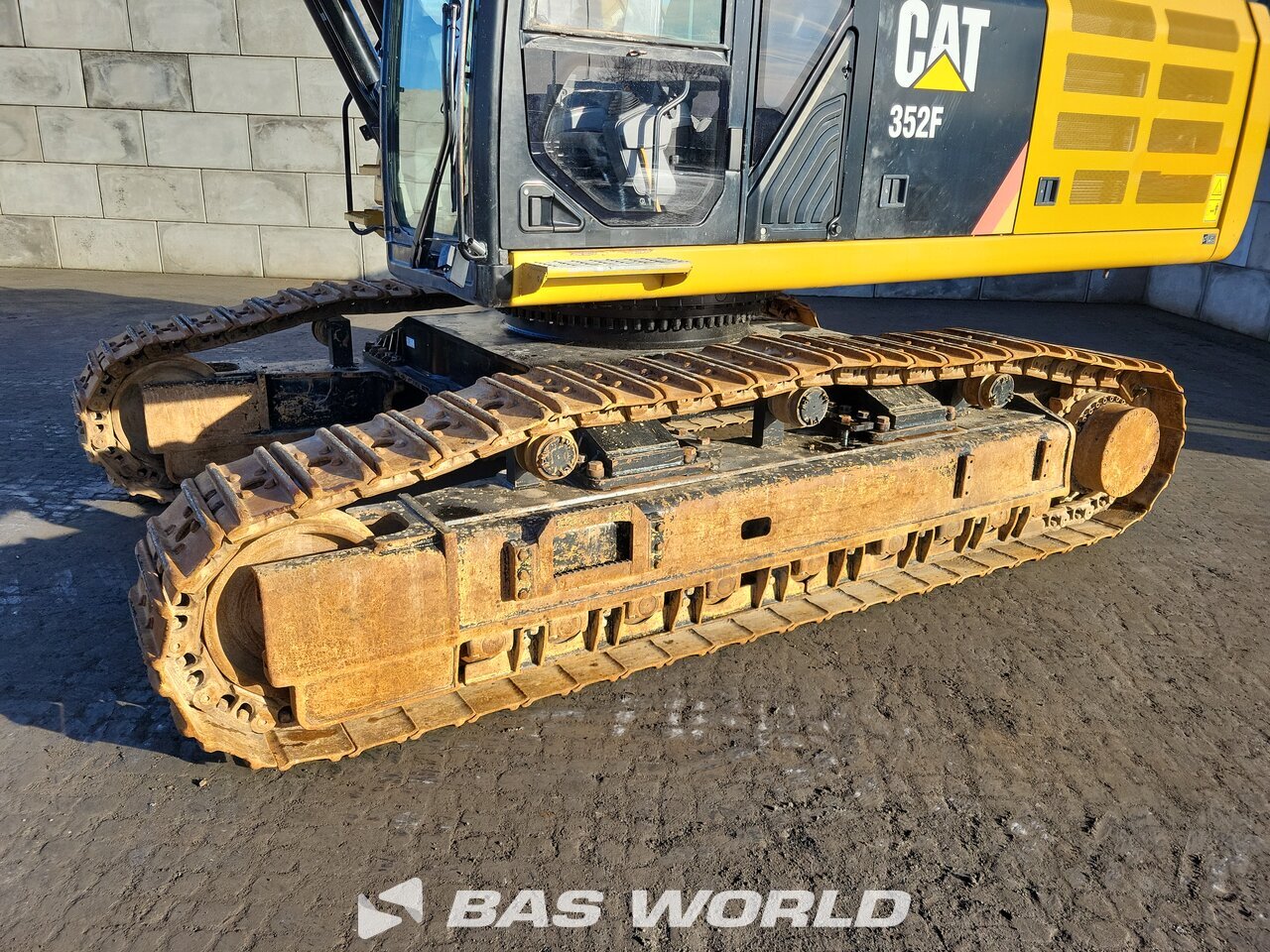 Other : Caterpillar 352 F Bageri gusjeničari