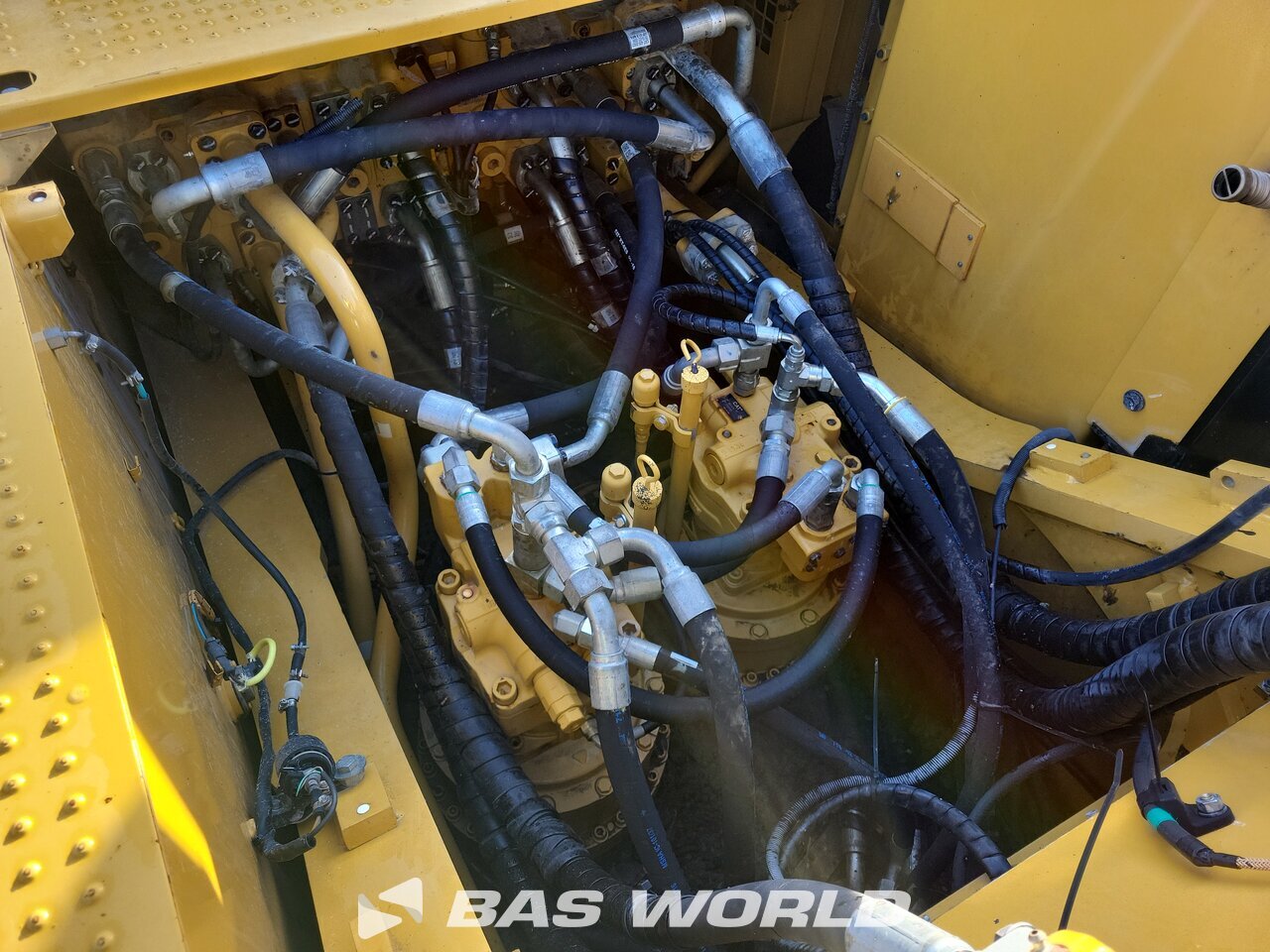 Other : Caterpillar 352 F Bageri gusjeničari