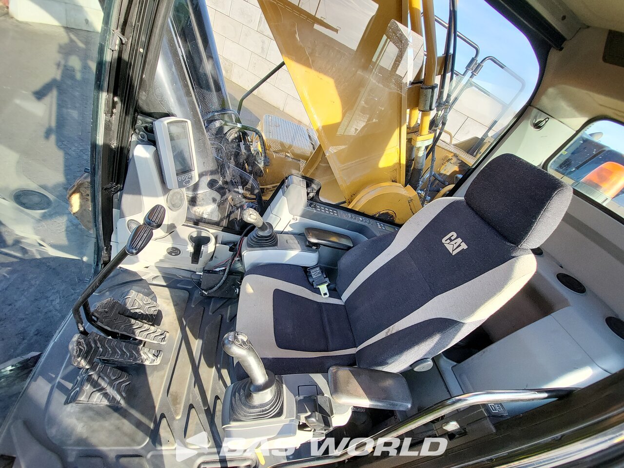 Other : Caterpillar 352 F Bageri gusjeničari