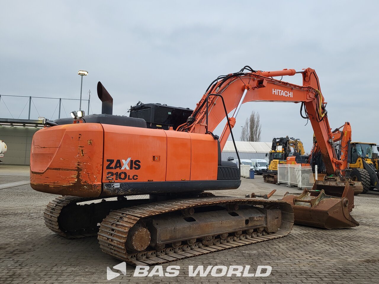 Hitachi ZX210 LC-5B Crawler excavators - BAS World