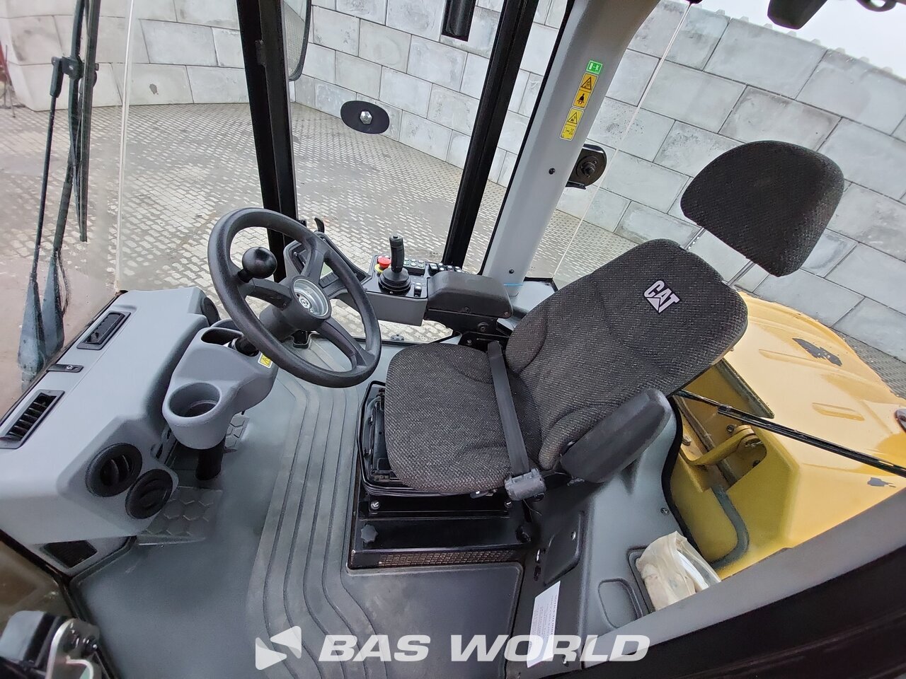 Other : Caterpillar CS66 B Single drum roller