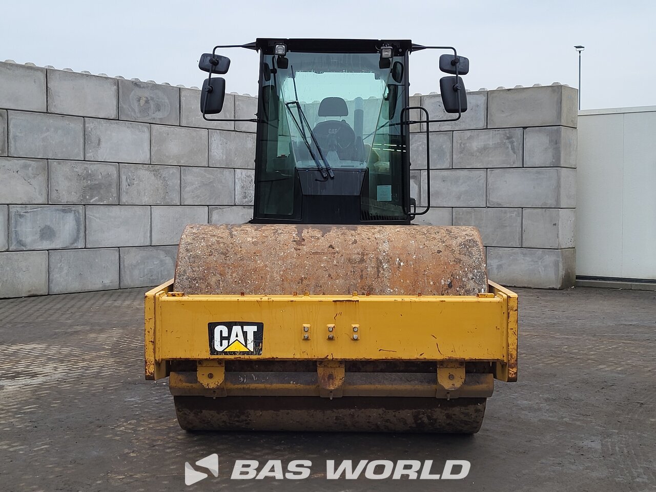 Other : Caterpillar CS66 B Single drum roller