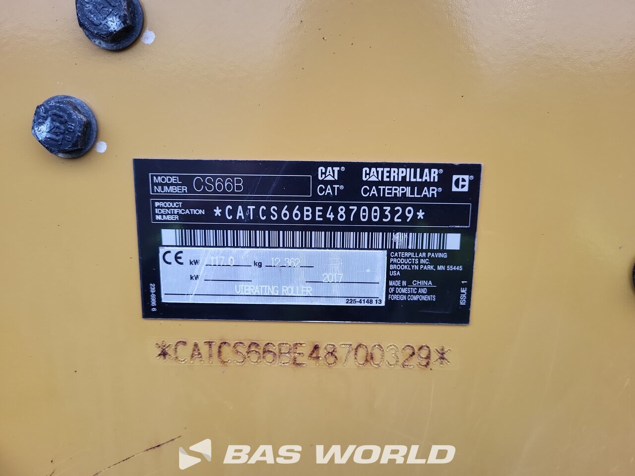 Other : Caterpillar CS66 B Single drum roller
