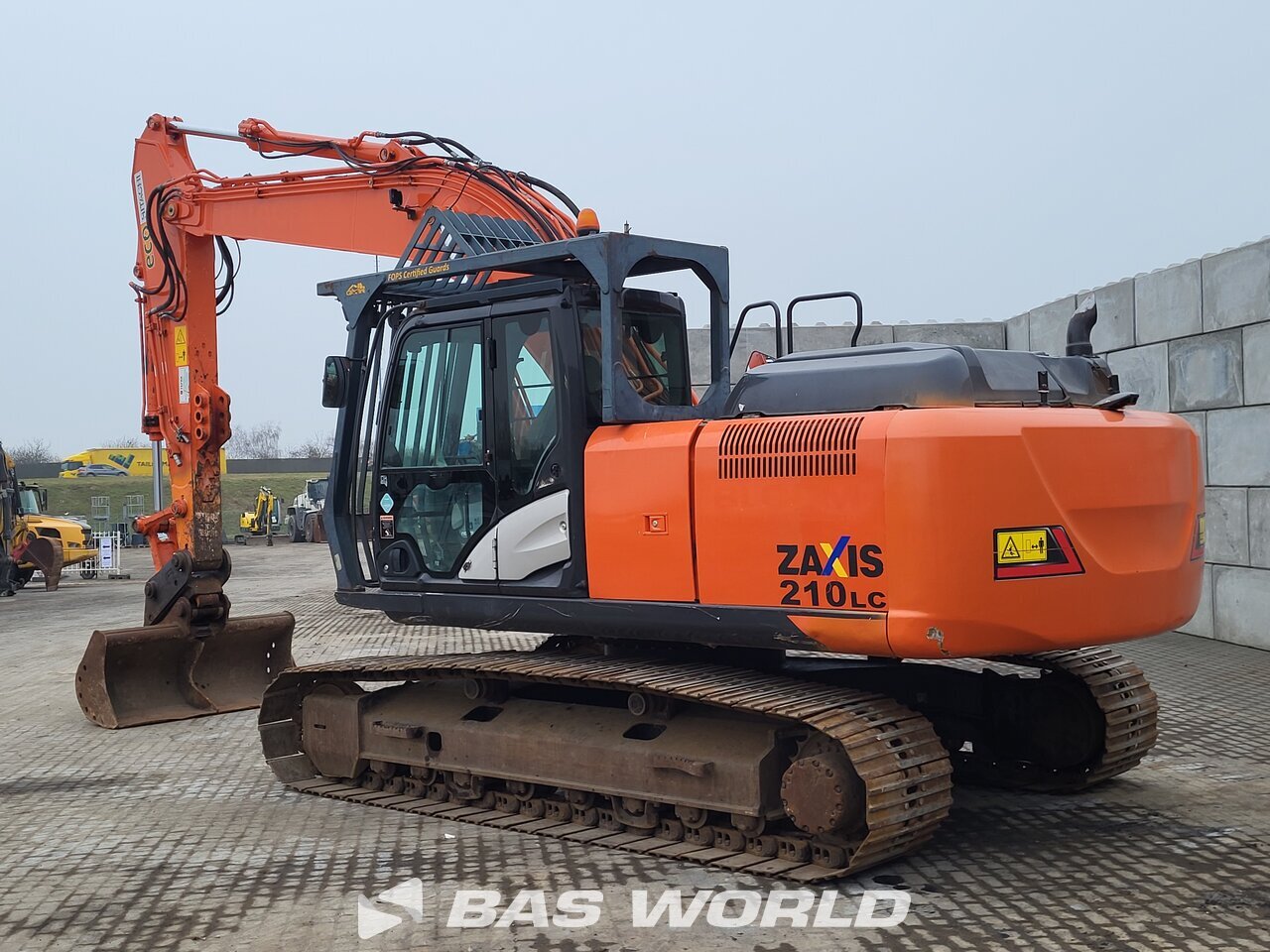 Hitachi ZX210 LC -6 Crawler excavators - BAS World